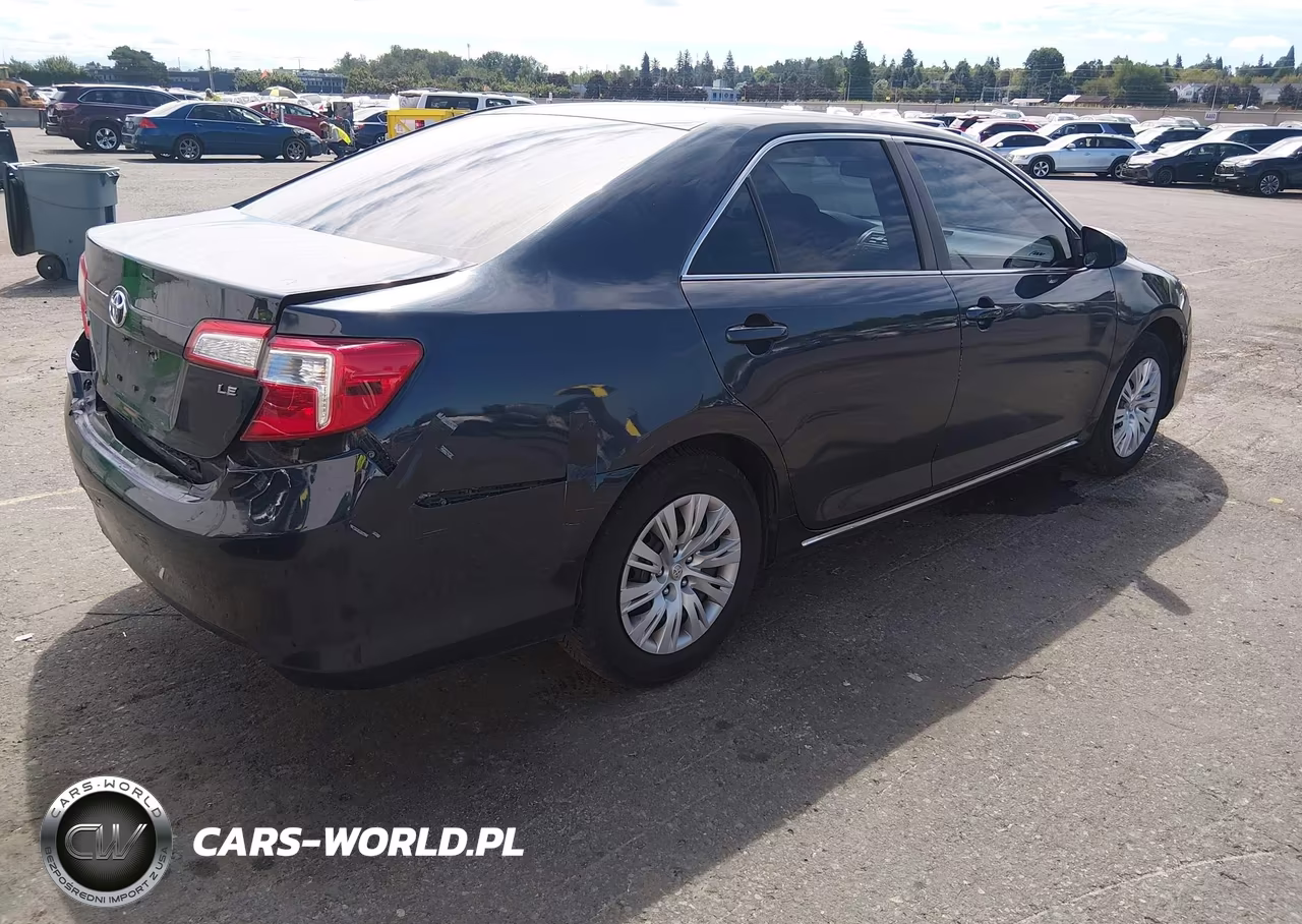 2014 Toyota Camry Le VIN:4T4BF1FK0ER426181 - 4