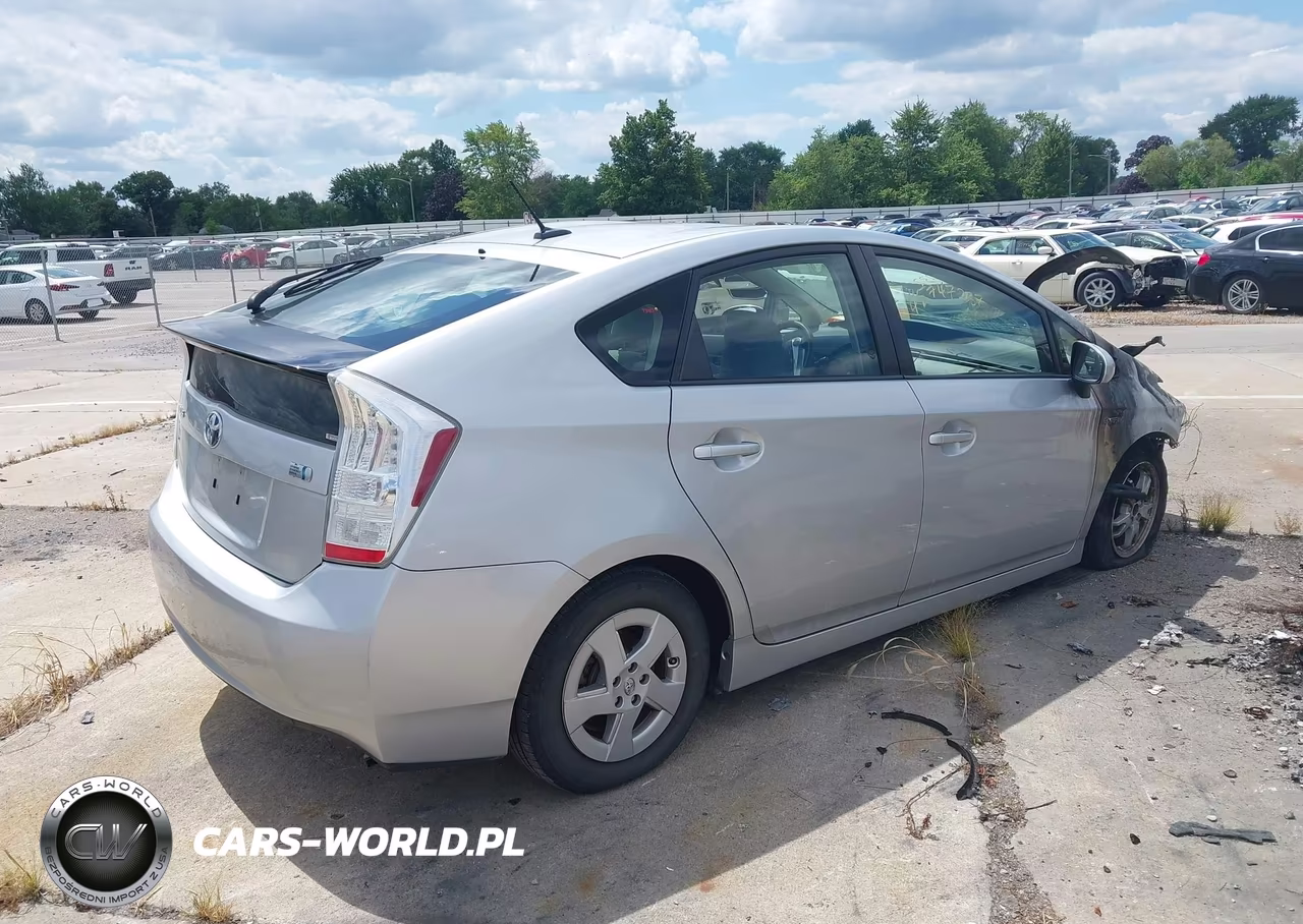 2010 Toyota Prius Ii VIN:JTDKN3DU1A0133005 - 4