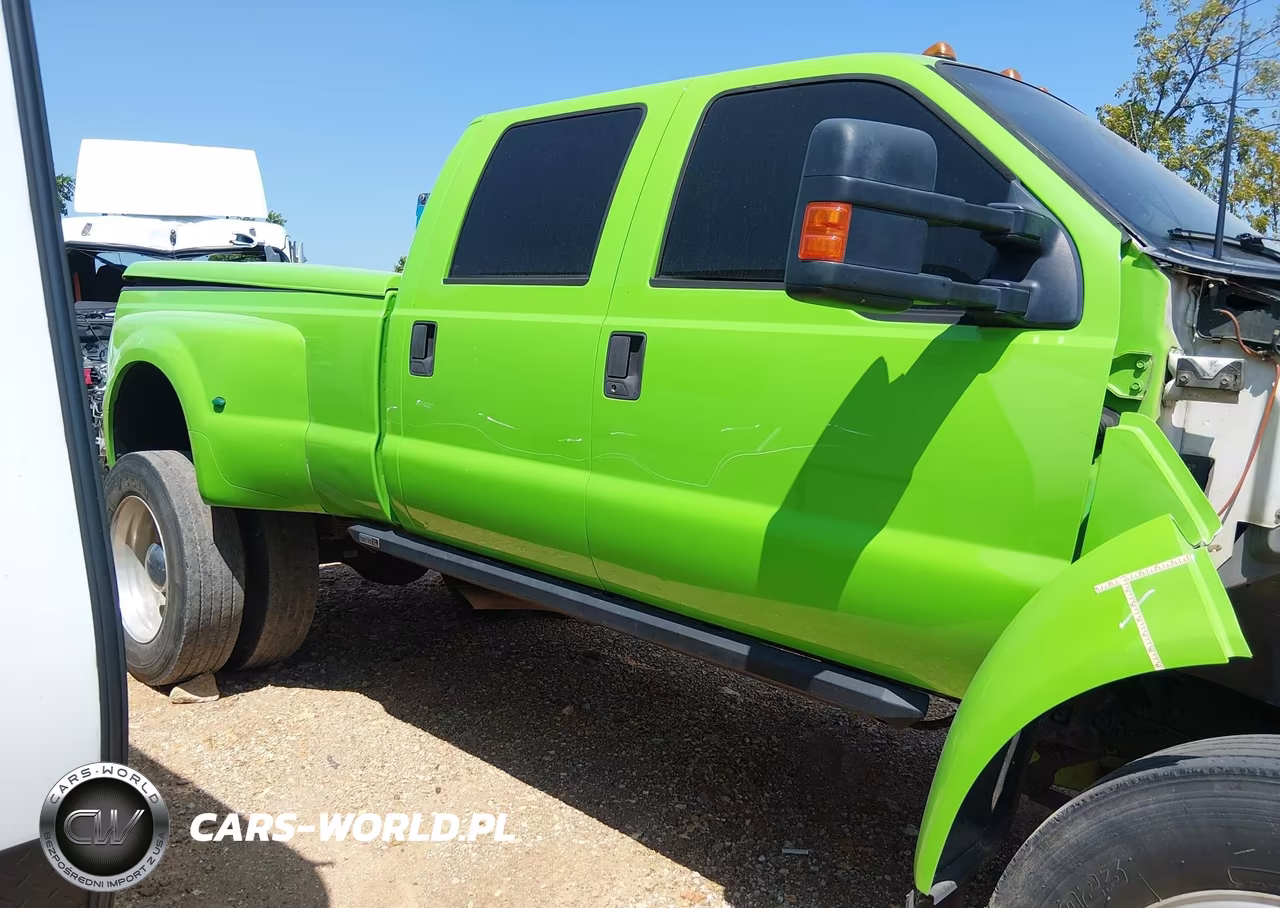 2003 Ford F-650 Xl-Xlt VIN:3FDNF65543MB07853 - 13