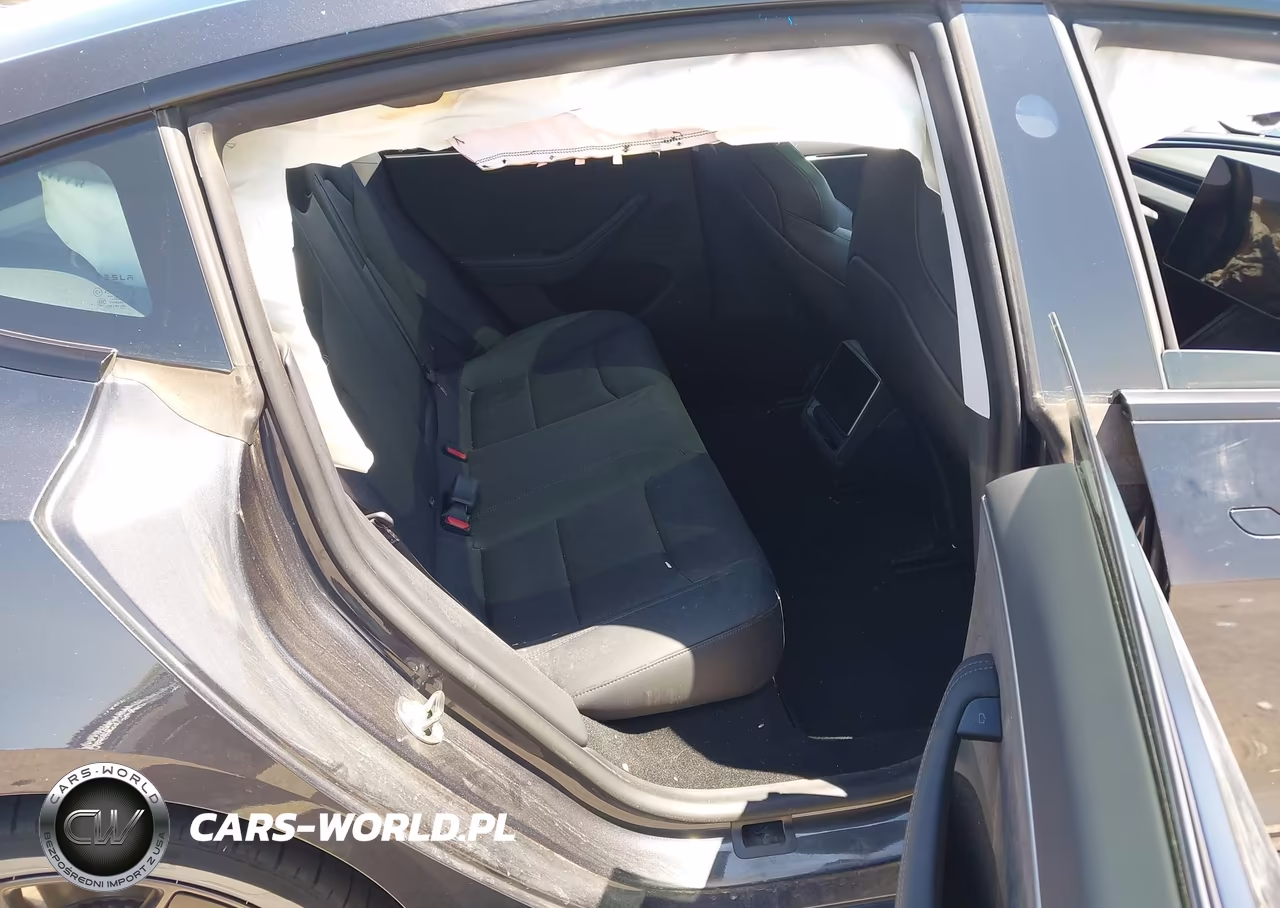 2024 Tesla Model 3 Performance All-Wheel Drive VIN:5YJ3E1ET4RF826601 - 8