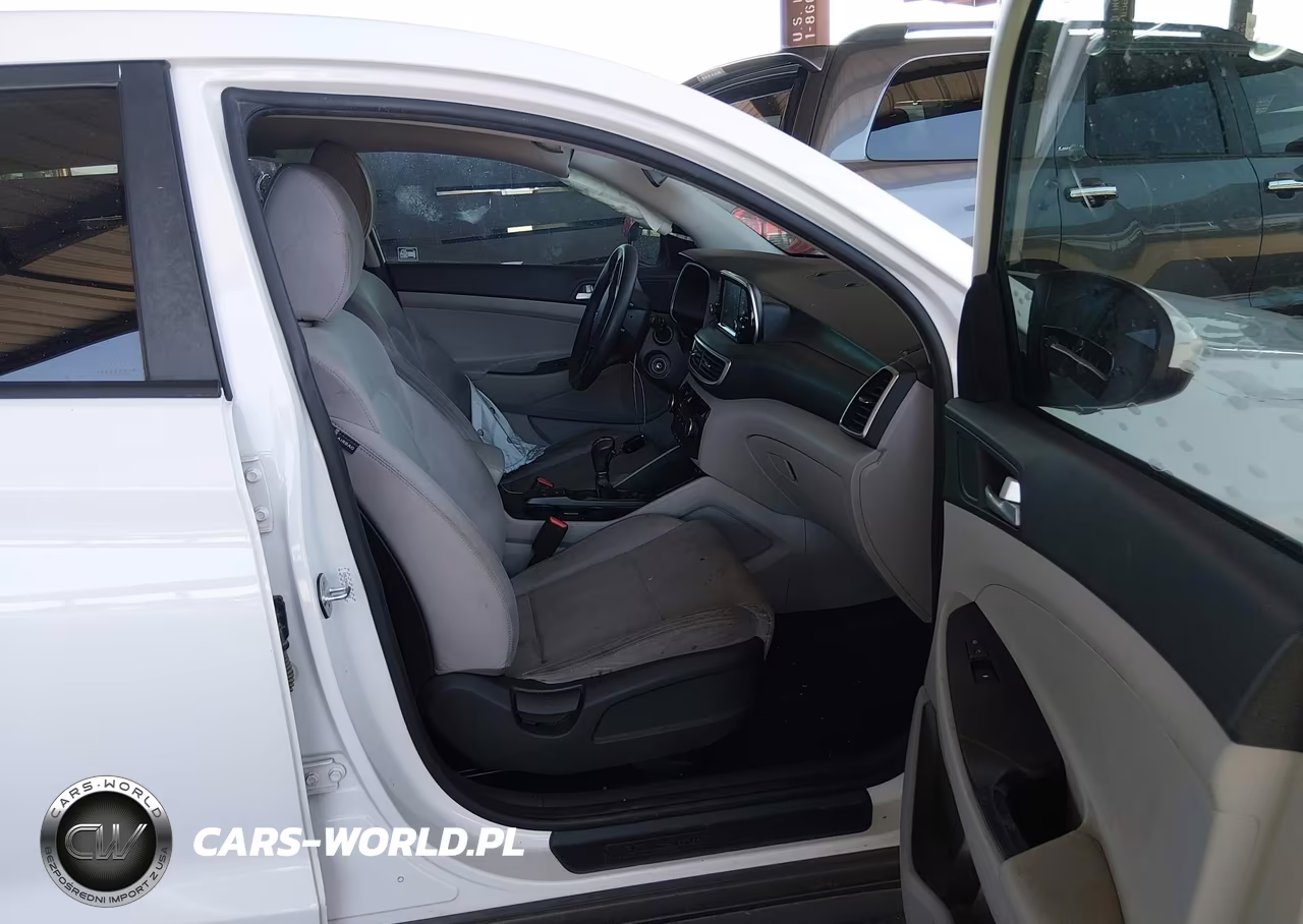 2019 Hyundai Tucson Se VIN:KM8J23A42KU983983 - 5
