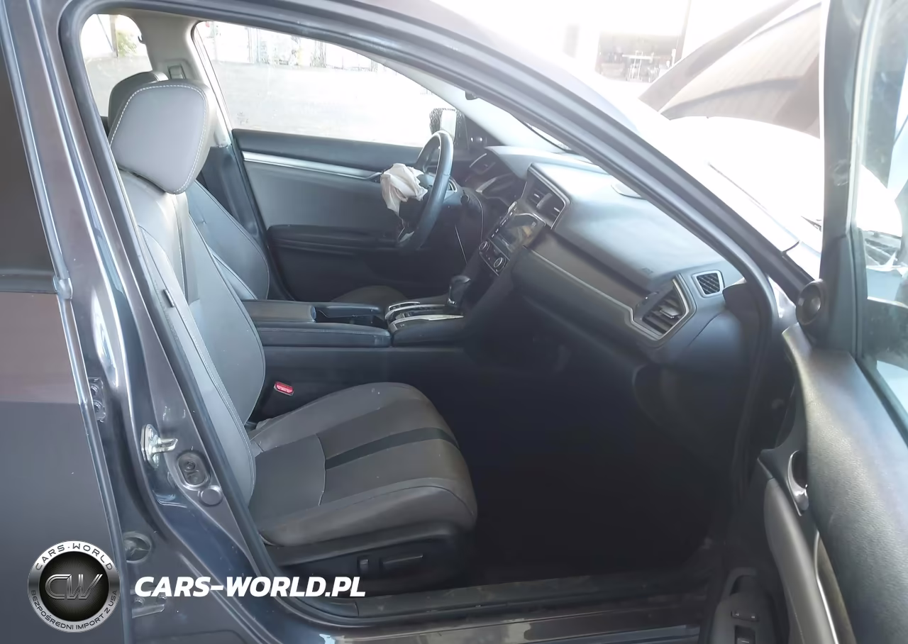 2016 Honda Civic Touring VIN:19XFC1F92GE211733 - 5