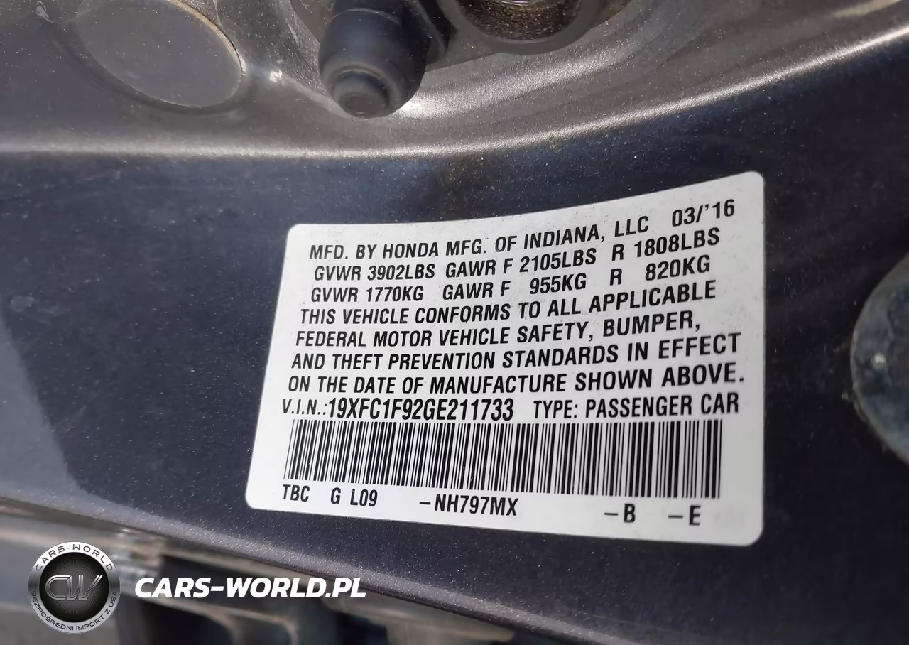 2016 Honda Civic Touring VIN:19XFC1F92GE211733 - 9
