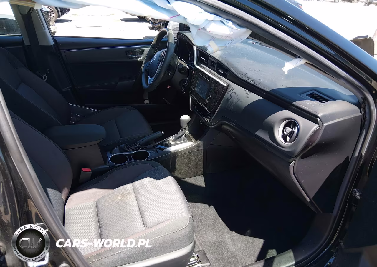 2019 Toyota Corolla Le VIN:5YFBURHE2KP876529 - 5