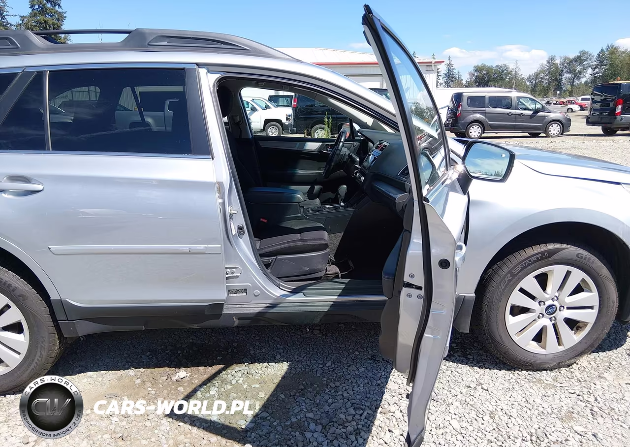 2015 Subaru Outback 2.5I Premium VIN:4S4BSACC9F3249575 - 5