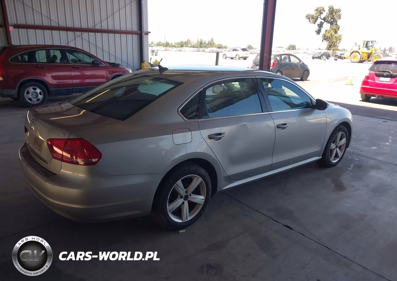 2012 Volkswagen Passat 2.5L Se VIN:1VWBP7A34CC098603 - 4
