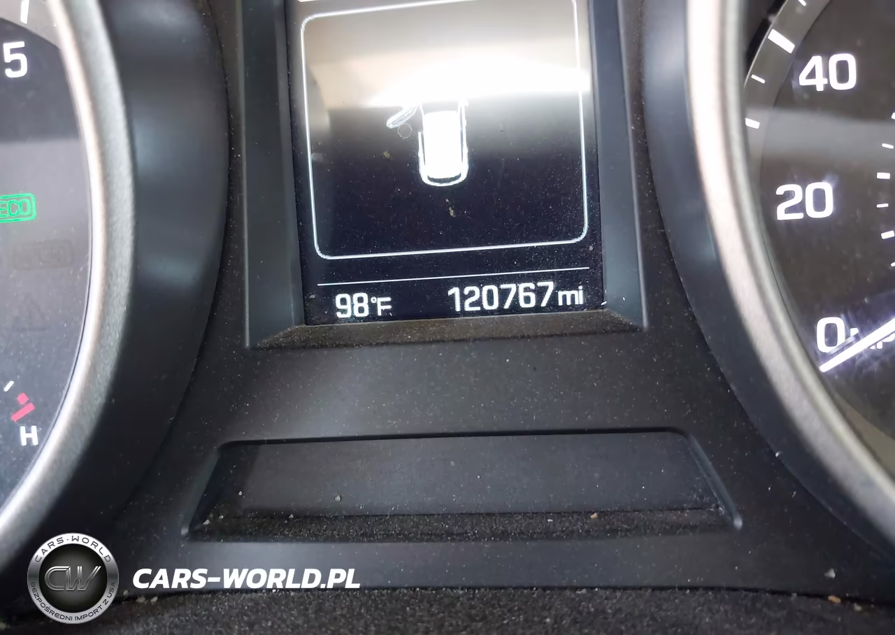 2017 Hyundai Santa Fe Sport 2.4L VIN:5NMZU3LB9HH007888 - 16