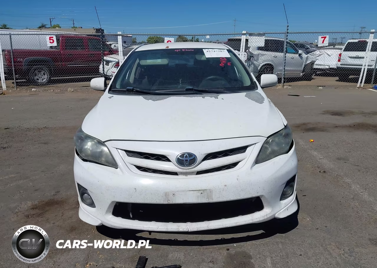 2013 Toyota Corolla S VIN:5YFBU4EE3DP084352 - 13