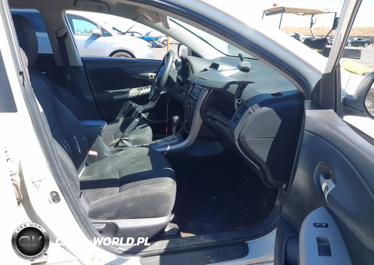 2013 Toyota Corolla S VIN:5YFBU4EE3DP084352 - 5