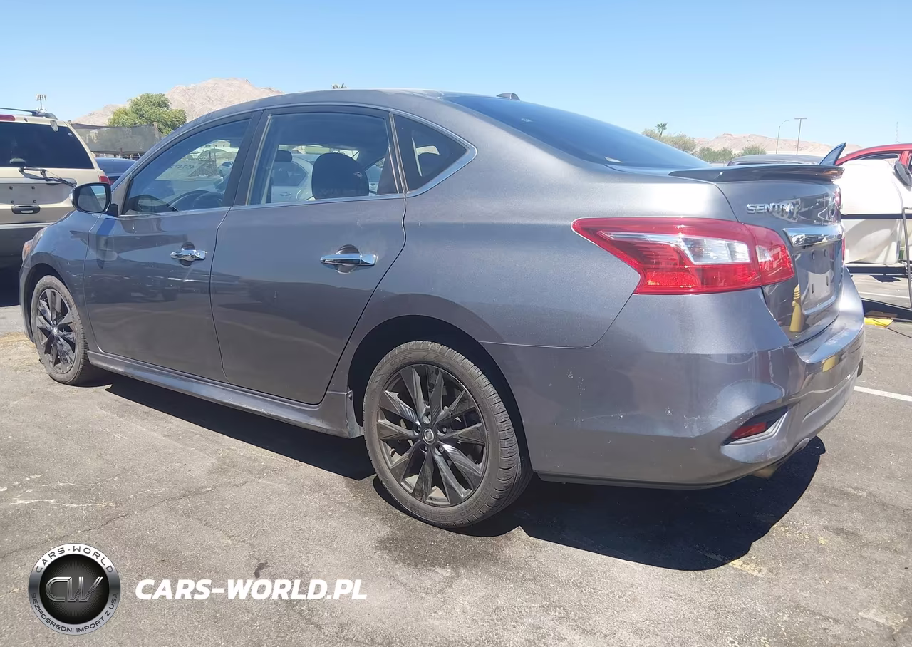 2017 Nissan Sentra Sr Turbo VIN:3N1CB7AP6HY380204 - 3