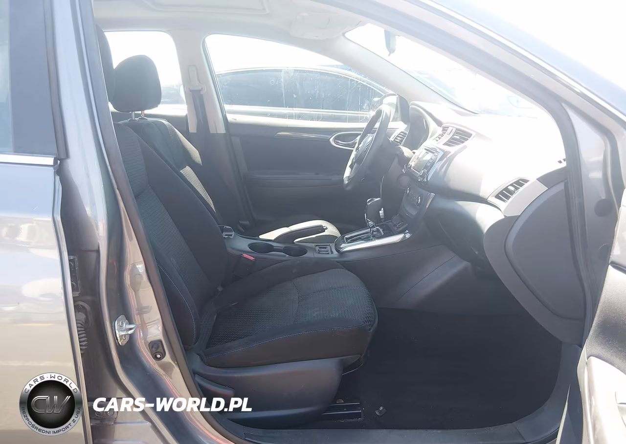 2017 Nissan Sentra Sr Turbo VIN:3N1CB7AP6HY380204 - 5
