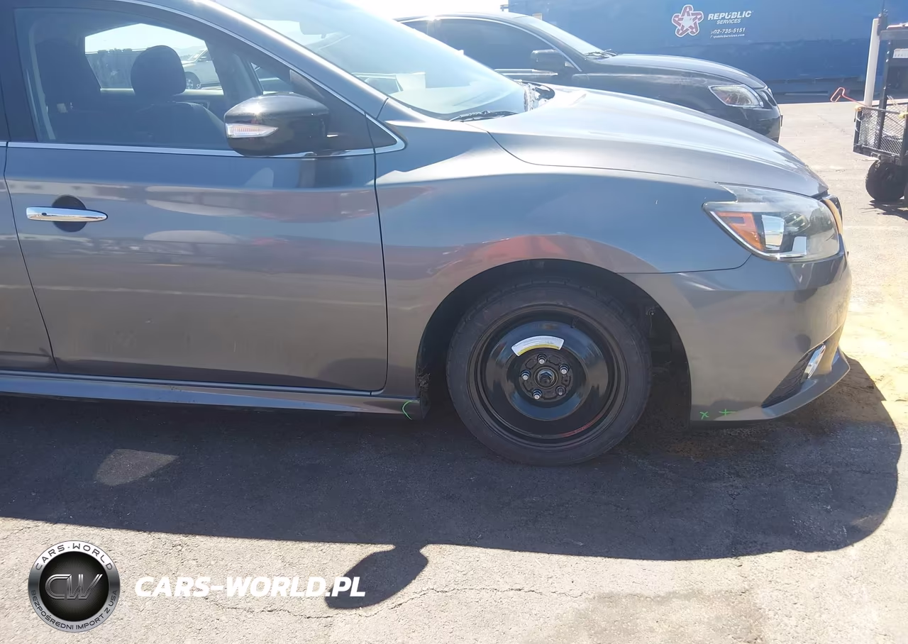 2017 Nissan Sentra Sr Turbo VIN:3N1CB7AP6HY380204 - 6