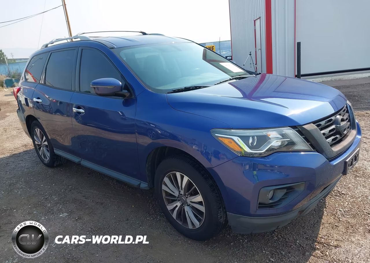 2018 Nissan Pathfinder Sv