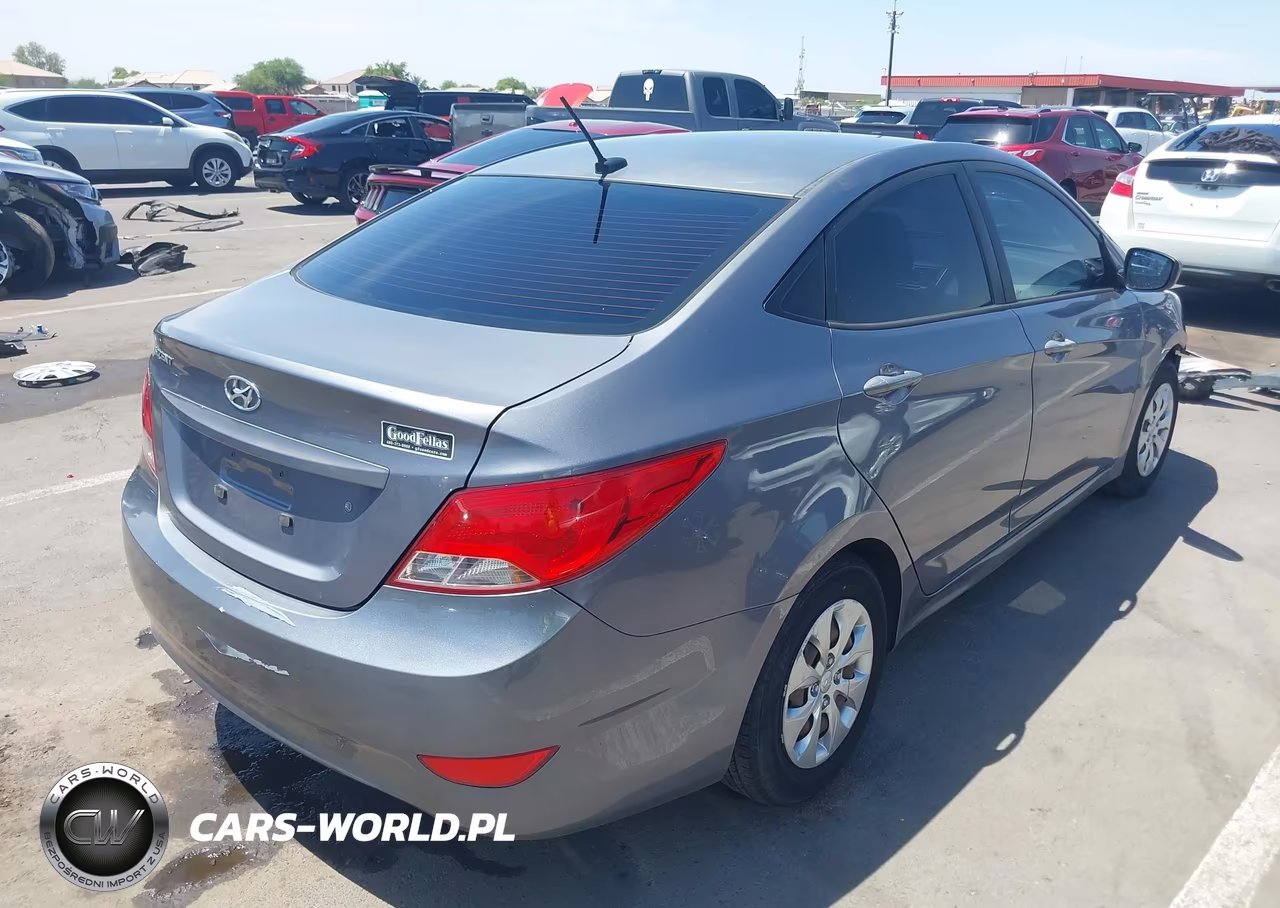 2015 Hyundai Accent Gls VIN:KMHCT4AE7FU885400 - 4