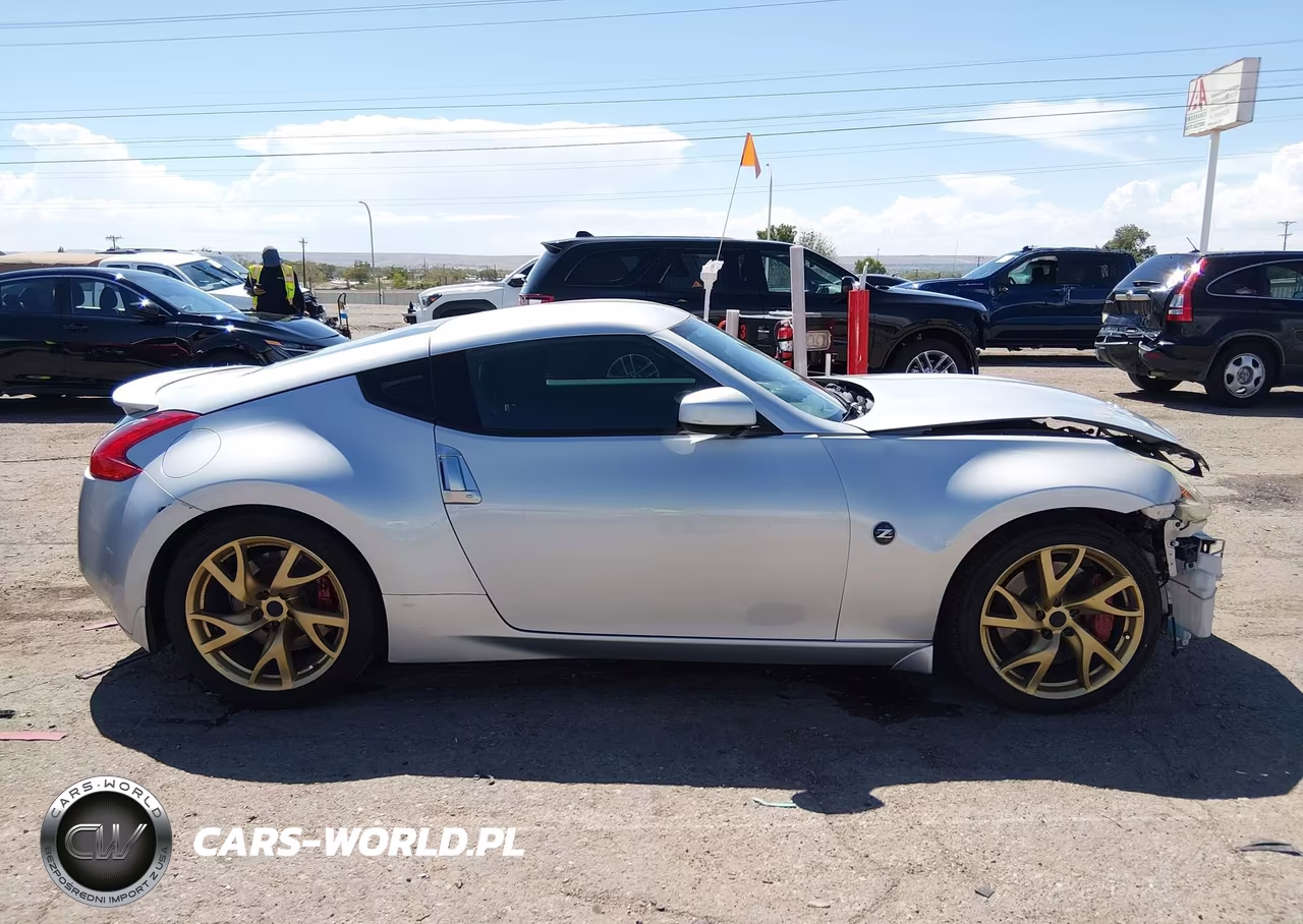 2015 Nissan 370Z Sport VIN:JN1AZ4EH6FM442995 - 13
