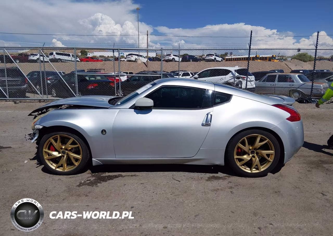 2015 Nissan 370Z Sport VIN:JN1AZ4EH6FM442995 - 14