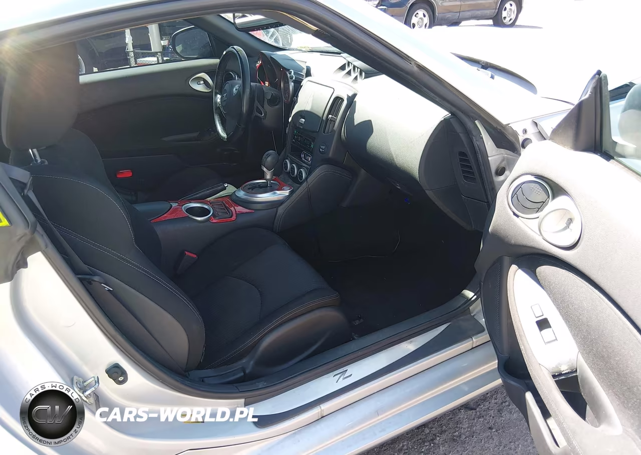 2015 Nissan 370Z Sport VIN:JN1AZ4EH6FM442995 - 5