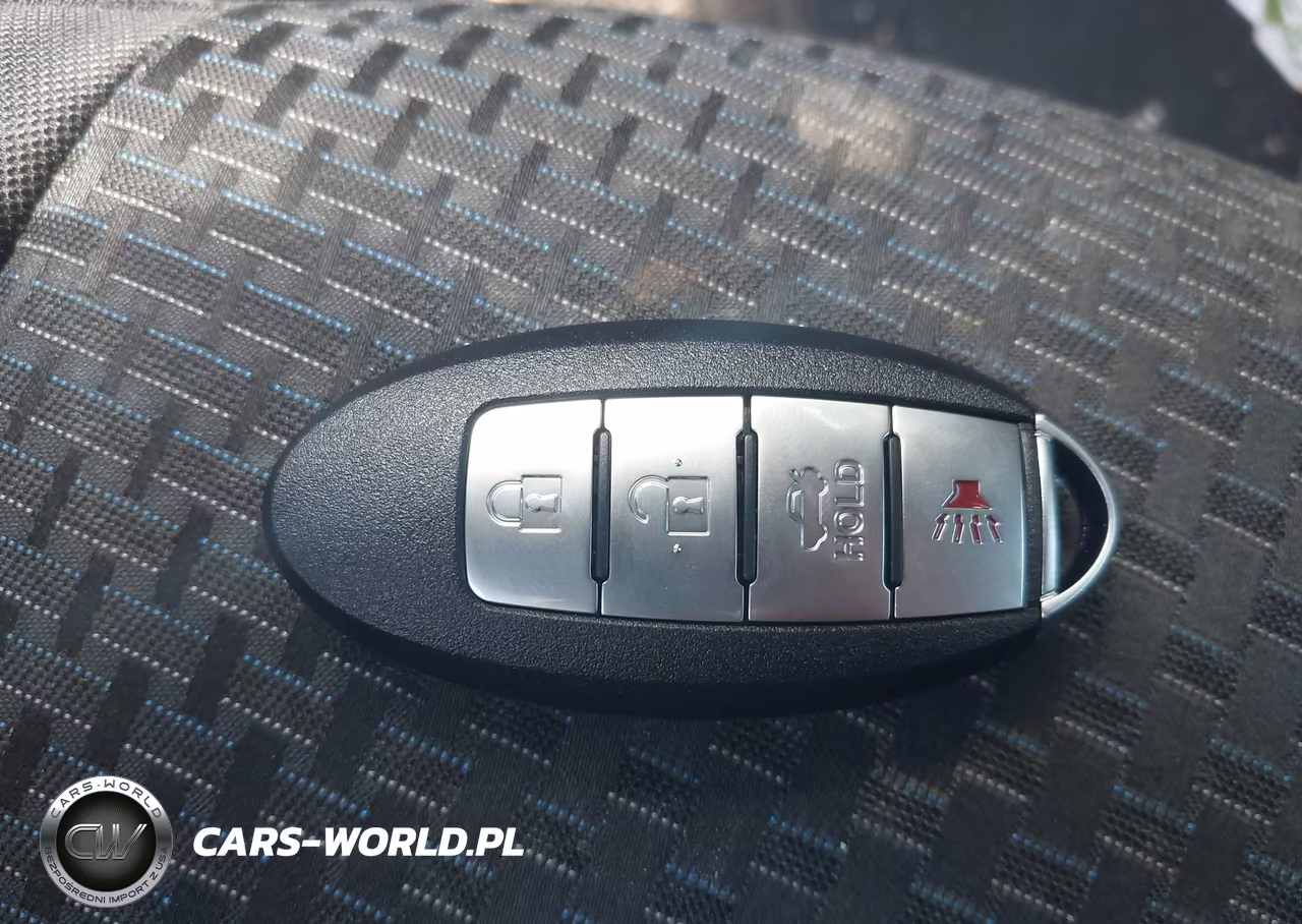 2018 Nissan Sentra Sr VIN:3N1AB7AP5JY235720 - 11