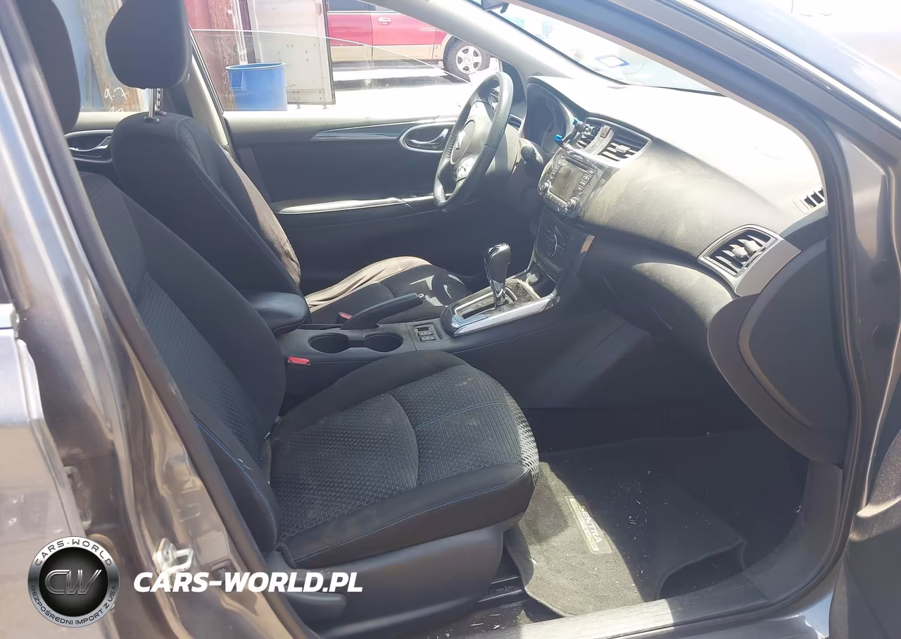 2018 Nissan Sentra Sr VIN:3N1AB7AP5JY235720 - 5