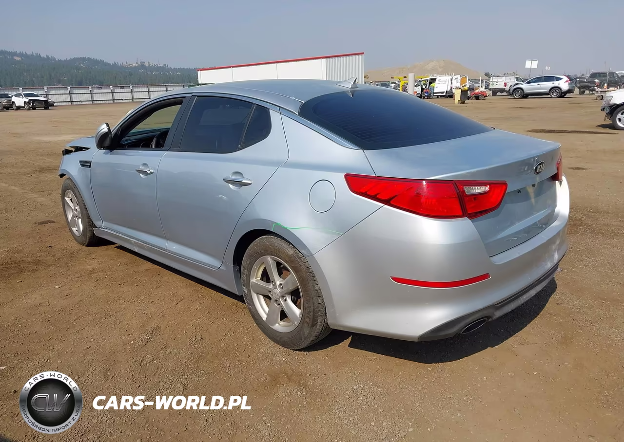 2015 Kia Optima Lx VIN:5XXGM4A77FG506762 - 3