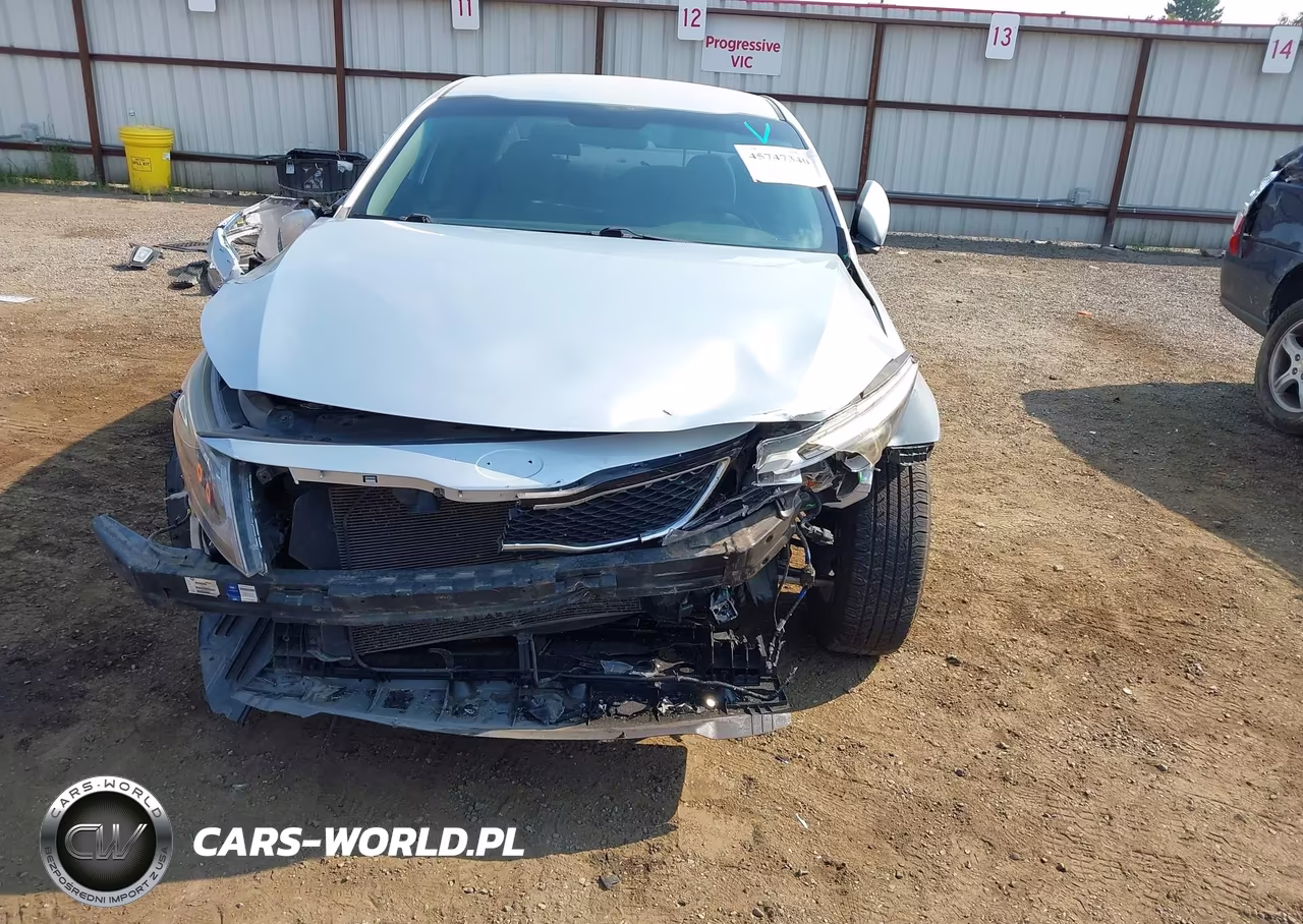 2015 Kia Optima Lx VIN:5XXGM4A77FG506762 - 6