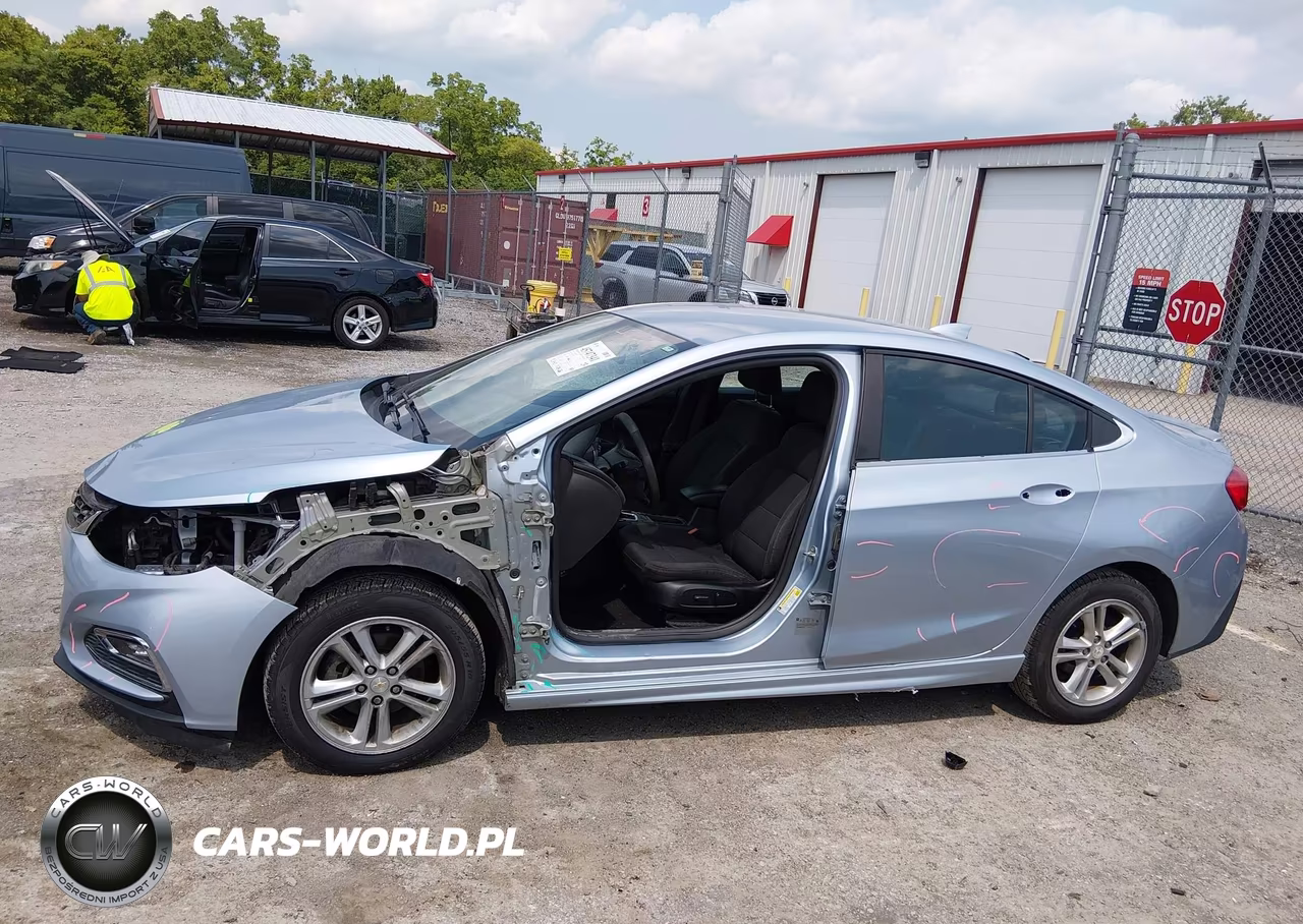 2017 Chevrolet Cruze Lt Auto VIN:1G1BE5SM7H7136015 - 15