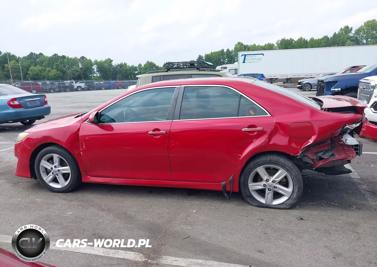 2014 Toyota Camry Se VIN:4T1BF1FK8EU843736 - 15