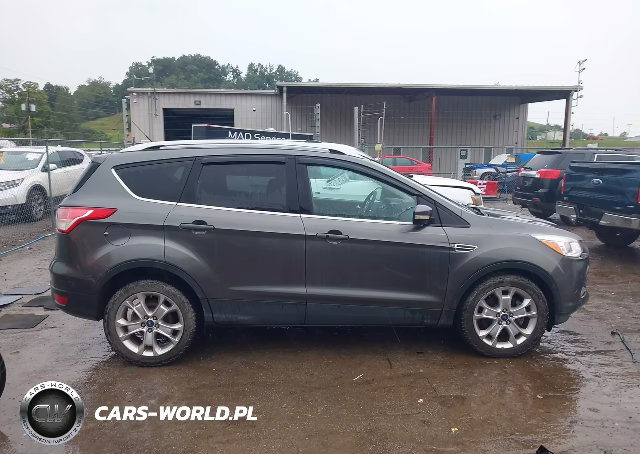 2015 Ford Escape Titanium VIN:1FMCU9JX7FUB45230 - 13
