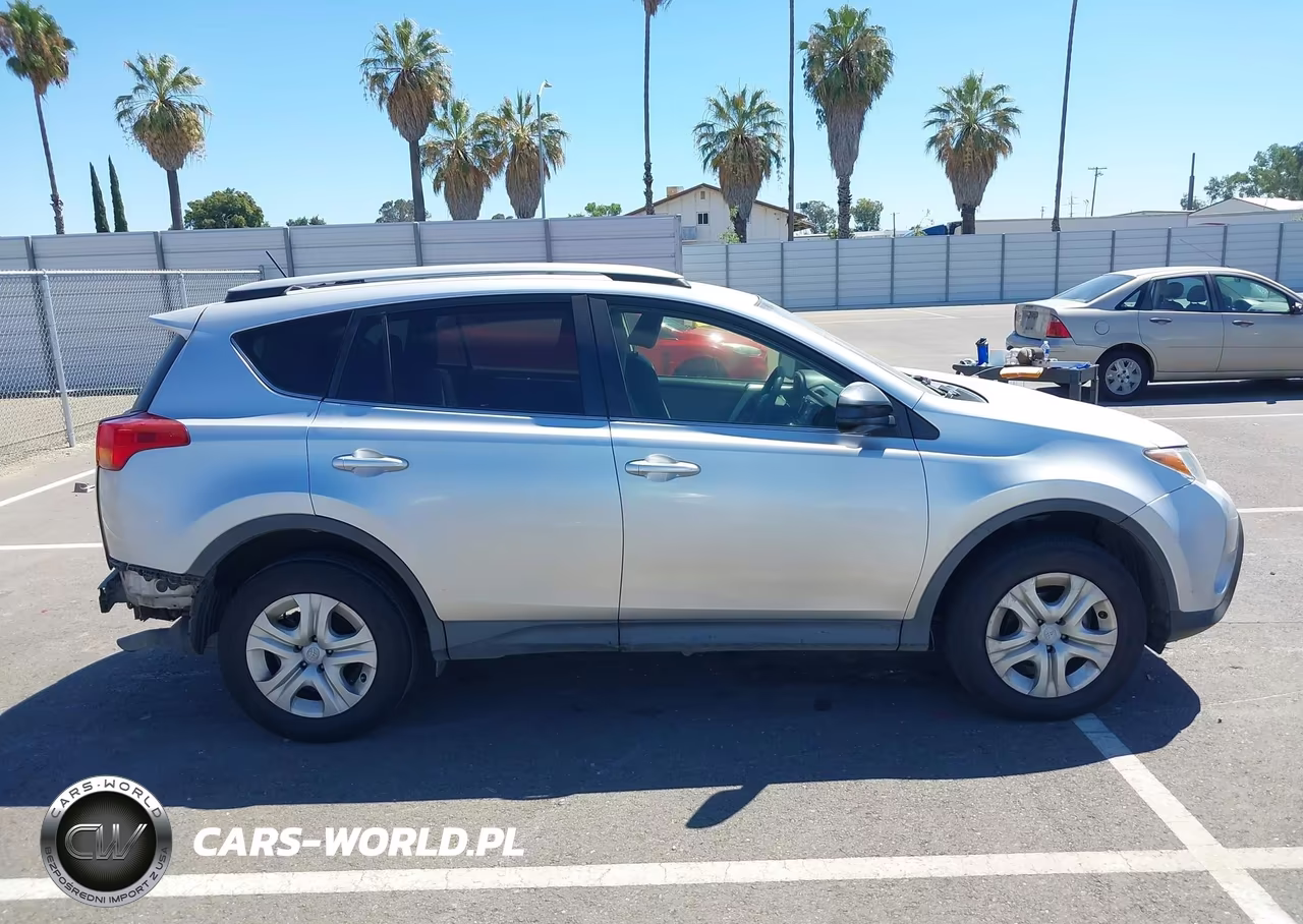 2014 Toyota Rav4 Le VIN:JTMZFREV1EJ007765 - 14