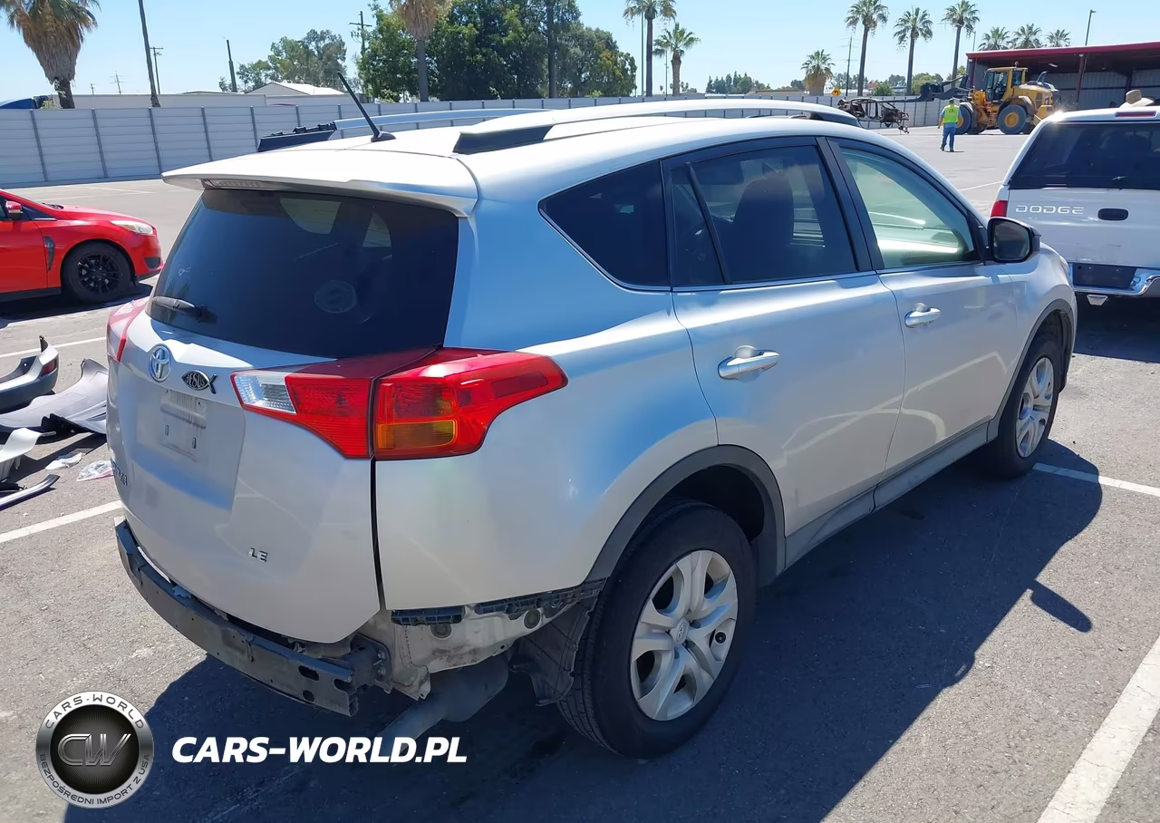 2014 Toyota Rav4 Le VIN:JTMZFREV1EJ007765 - 4