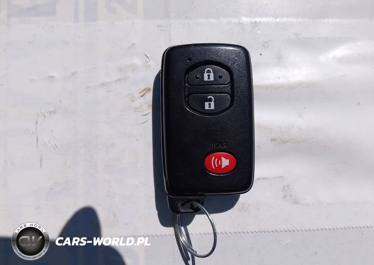 2014 Toyota Prius V Five VIN:JTDZN3EU9EJ002725 - 11