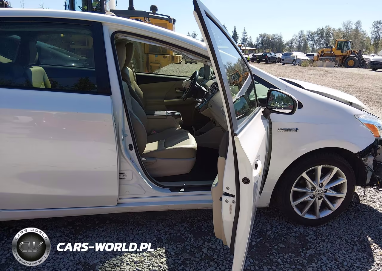 2014 Toyota Prius V Five VIN:JTDZN3EU9EJ002725 - 5