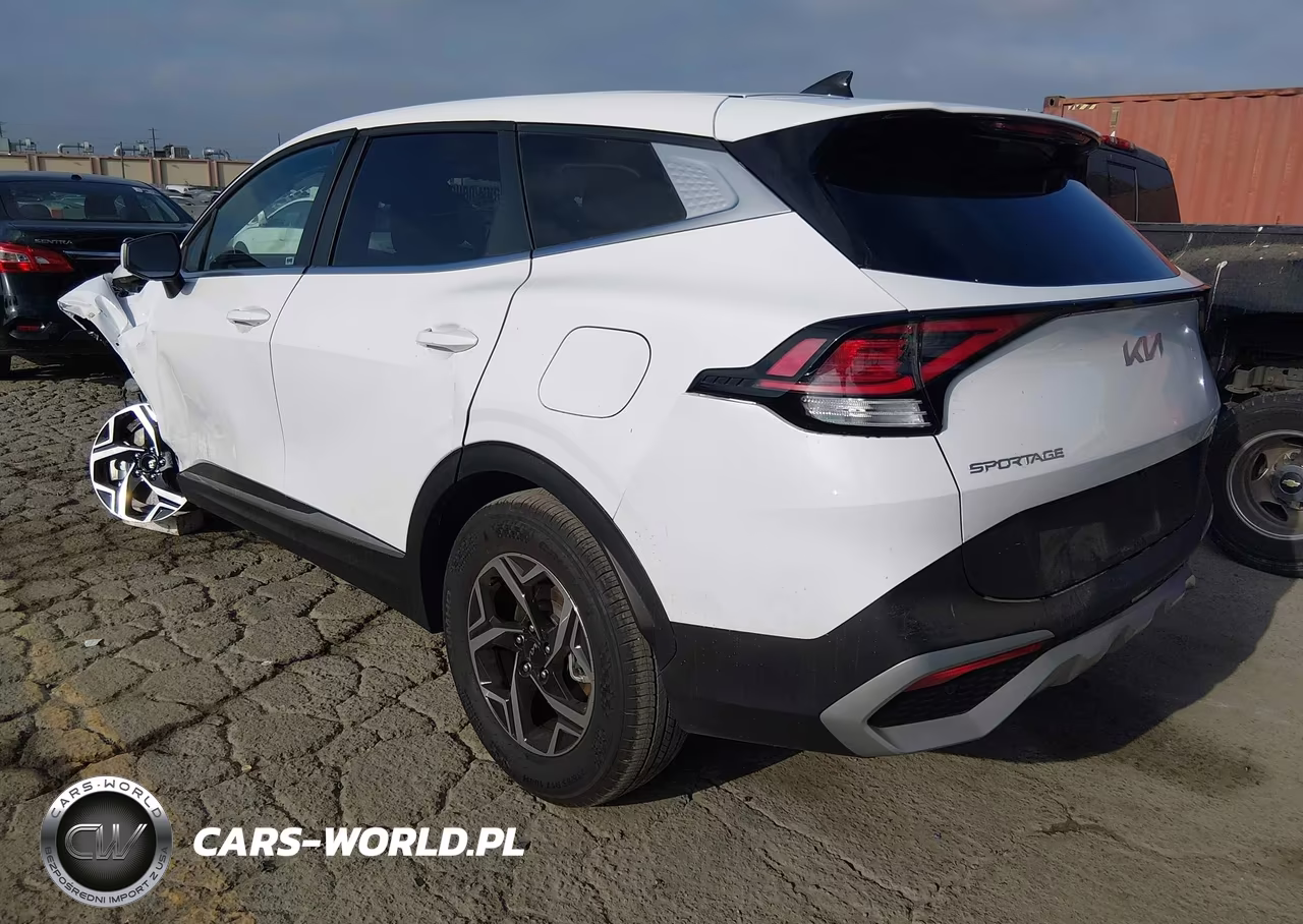 2025 Kia Sportage Lx VIN:5XYK23DF2SG324678 - 3
