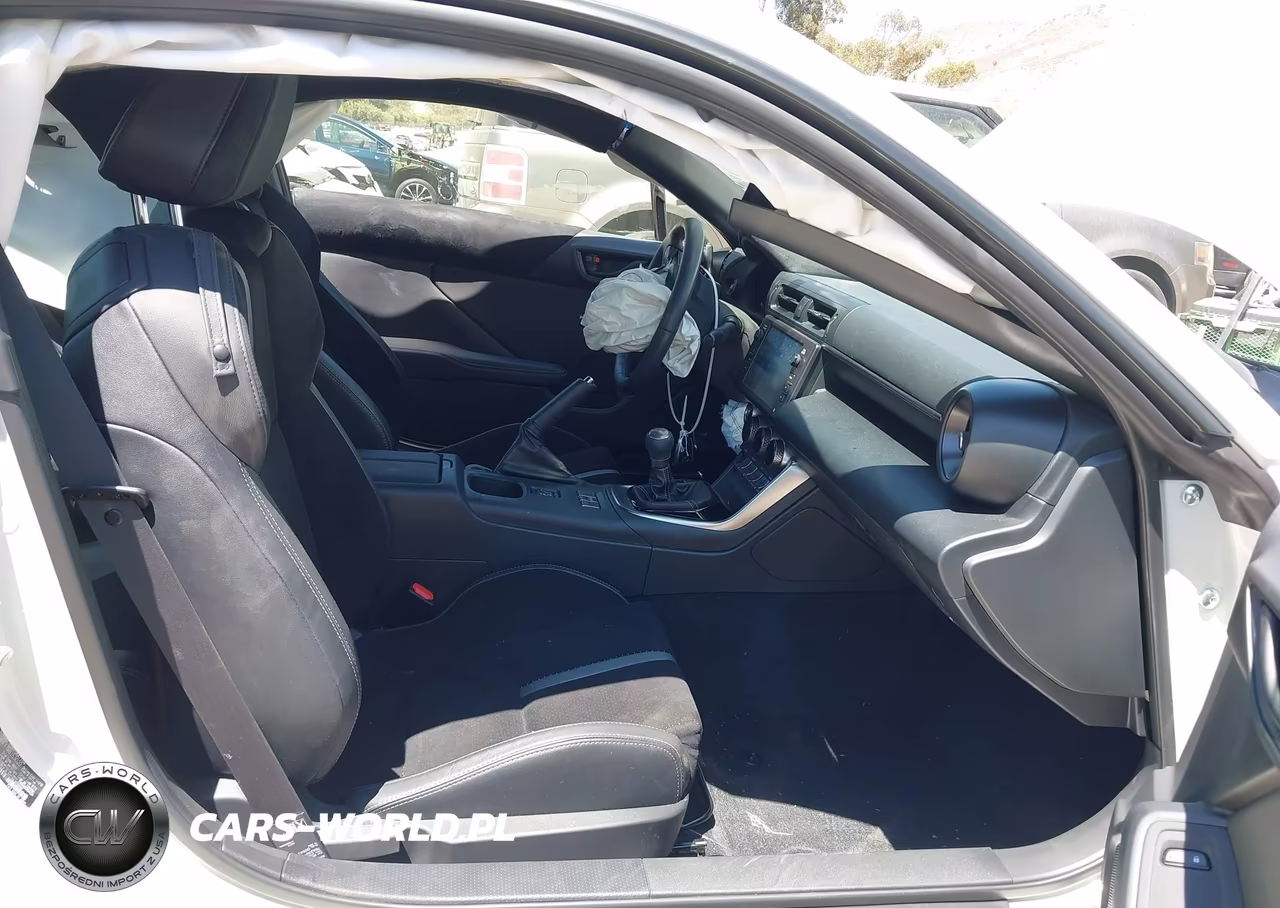 2024 Toyota Gr86 Premium VIN:JF1ZNBE17R8753020 - 5