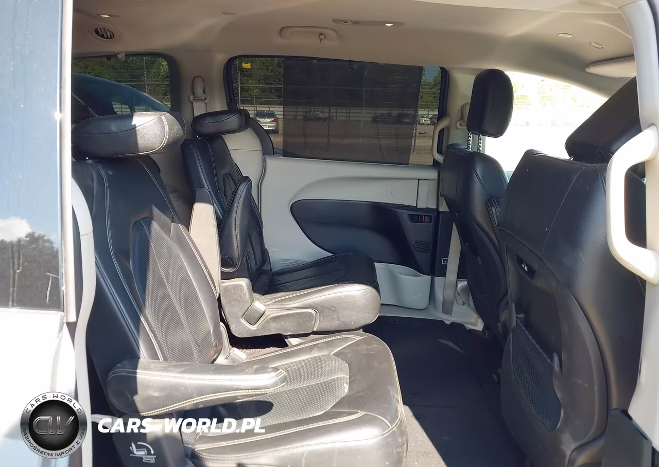2022 Chrysler Pacifica Touring L VIN:2C4RC1BG8NR185913 - 8