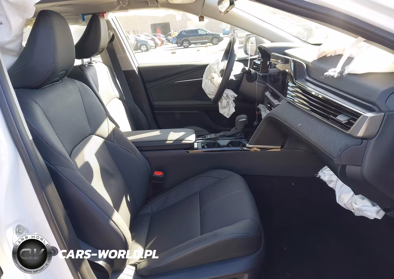 2026 Toyota Camry Xle VIN:4T1DAACK5TU682030 - 5