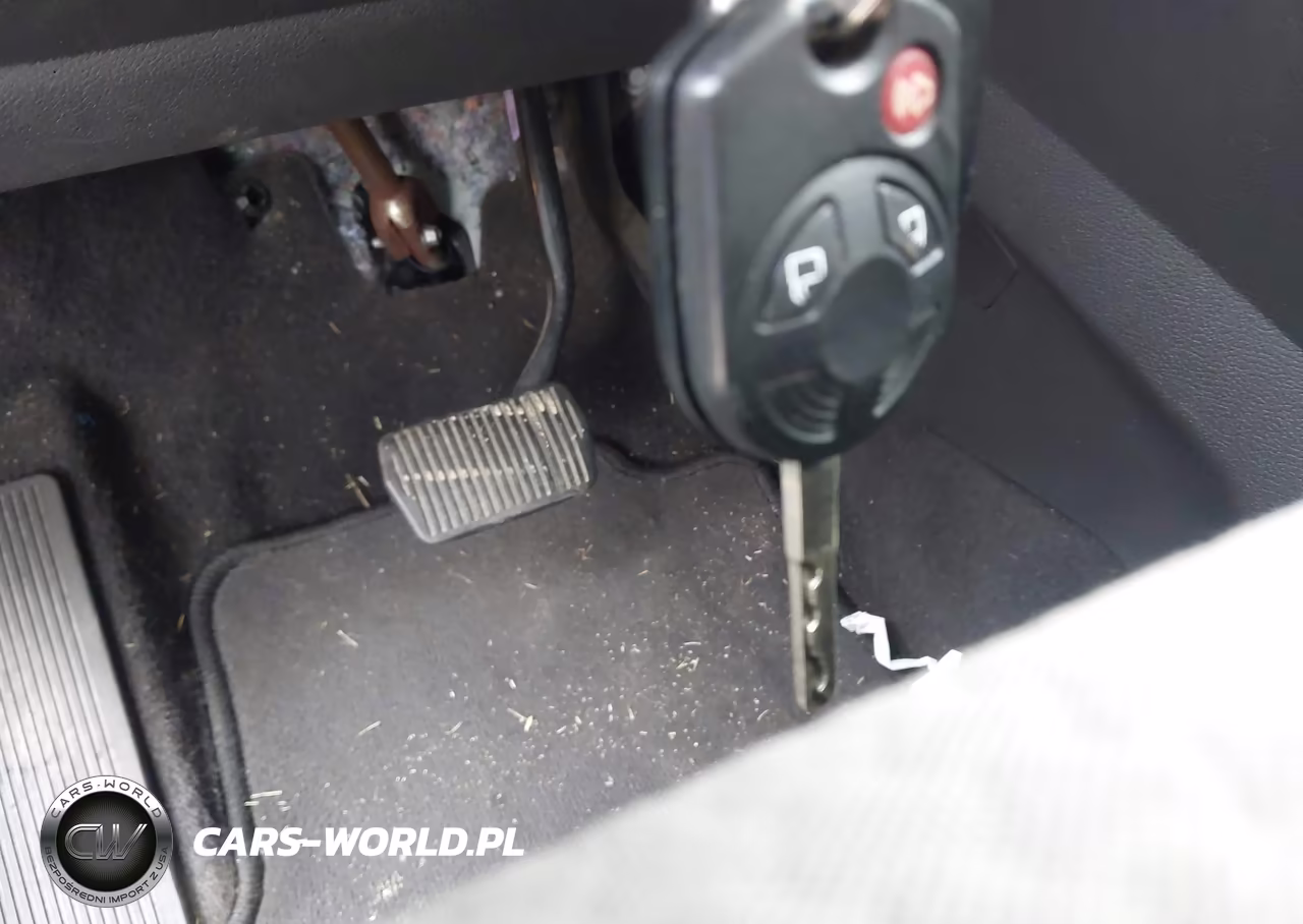 2018 Ford Escape Se VIN:1FMCU0GD2JUA65707 - 11
