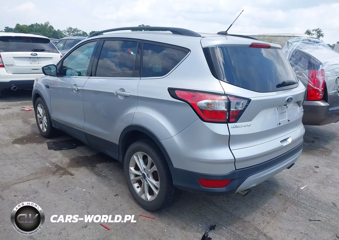 2018 Ford Escape Se VIN:1FMCU0GD2JUA65707 - 3