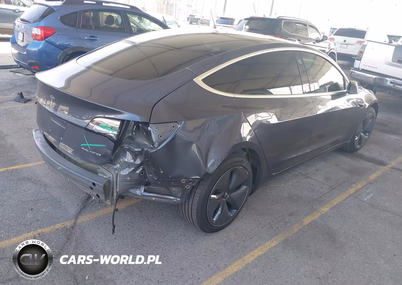 2018 Tesla Model 3 Long Range-Performance VIN:5YJ3E1EB9JF085650 - 4