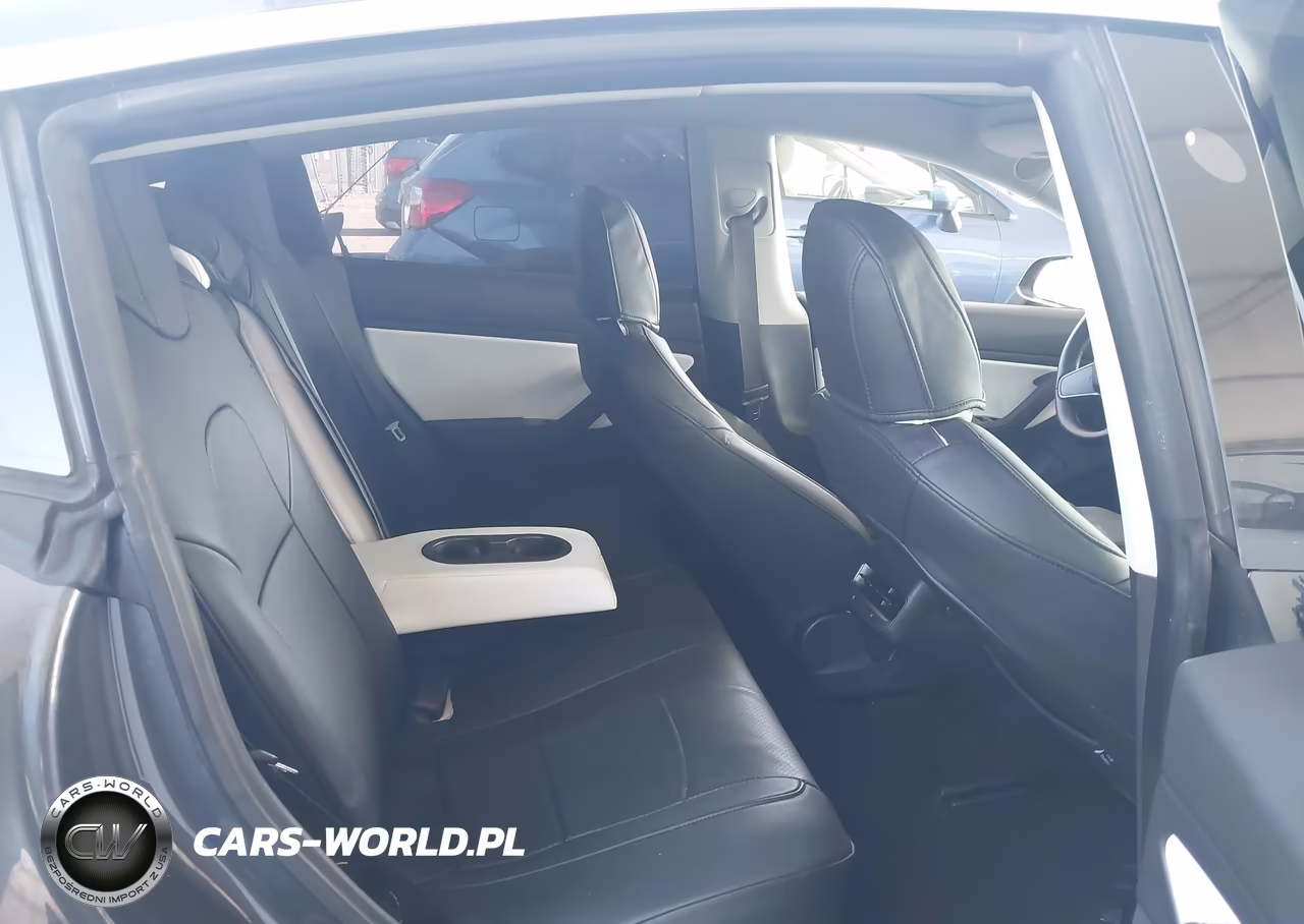 2018 Tesla Model 3 Long Range-Performance VIN:5YJ3E1EB9JF085650 - 8