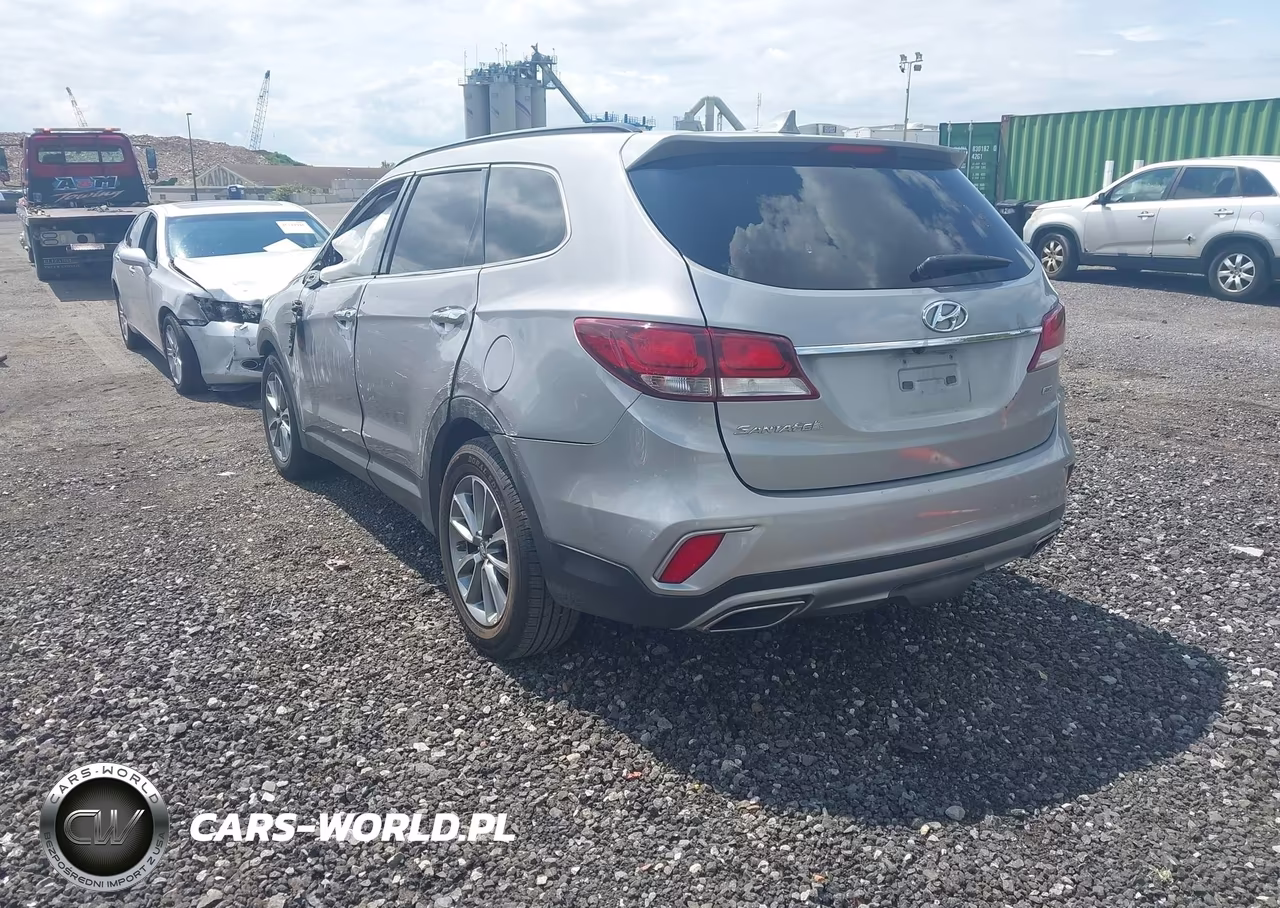 2017 Hyundai Santa Fe Se VIN:KM8SMDHF9HU207824 - 3