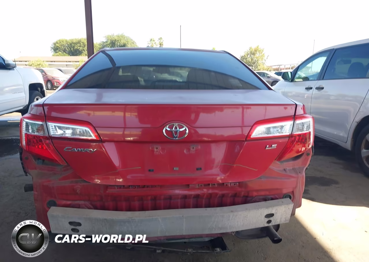 2013 Toyota Camry Le VIN:4T1BF1FK3DU670223 - 17