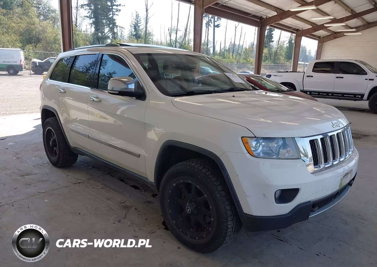2011 Jeep Grand Cherokee Overland – zdjęcie 1 z 17
