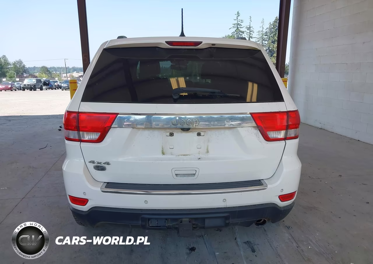 2011 Jeep Grand Cherokee Overland VIN:1J4RR6GG7BC635859 - 17