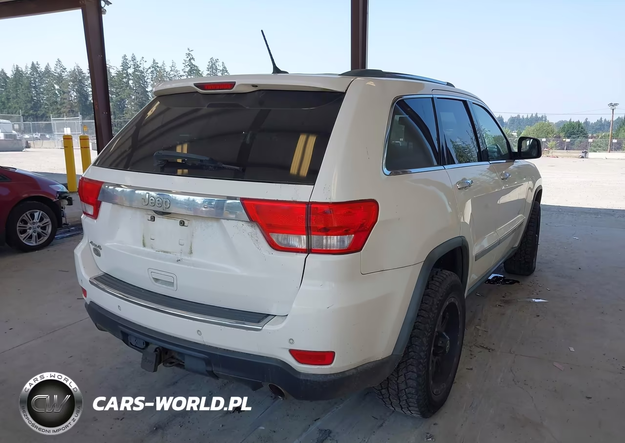 2011 Jeep Grand Cherokee Overland VIN:1J4RR6GG7BC635859 - 4