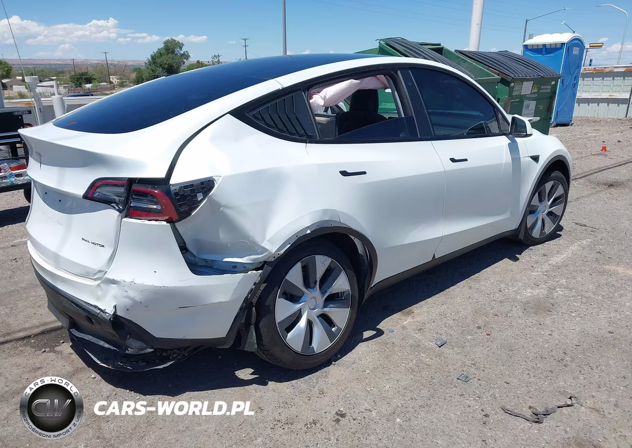 2023 Tesla Model Y Awd-Long Range Dual Motor All-Wheel Drive VIN:7SAYGDEE6PA130385 - 4