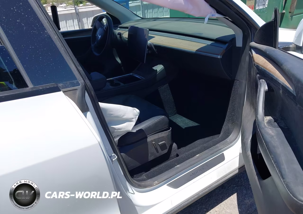 2023 Tesla Model Y Awd-Long Range Dual Motor All-Wheel Drive VIN:7SAYGDEE6PA130385 - 5