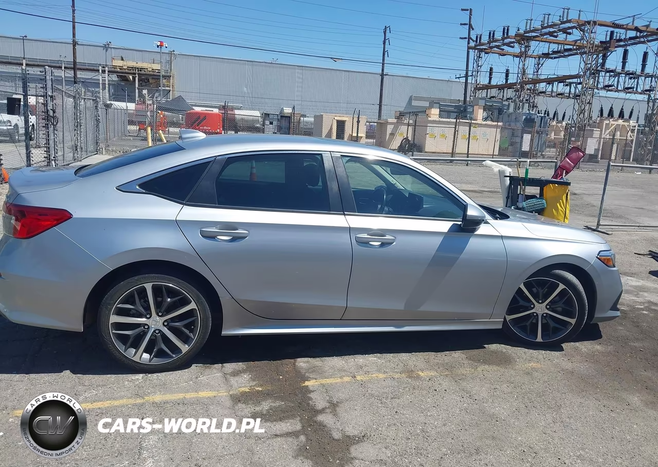 2022 Honda Civic Touring VIN:2HGFE1F96NH300346 - 13