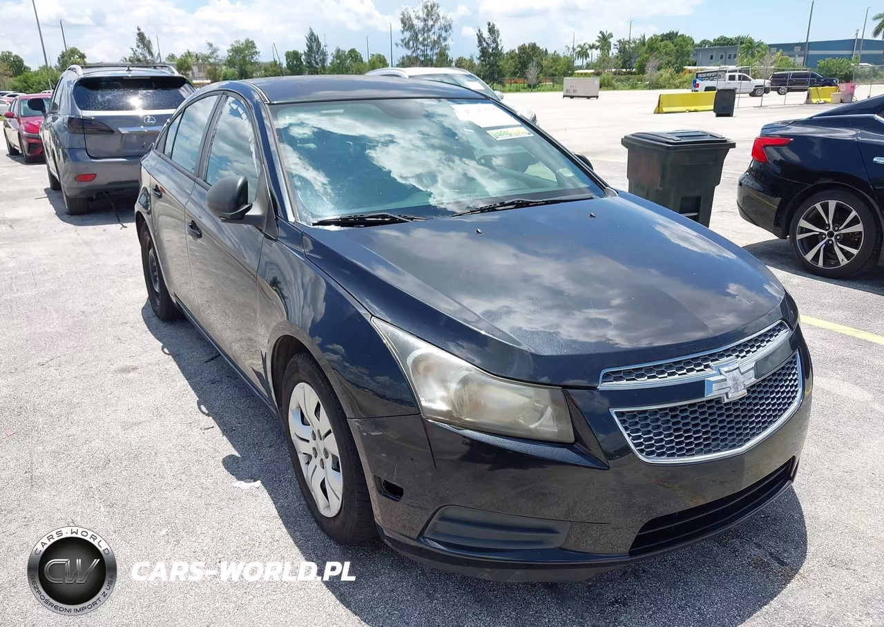 2013 Chevrolet Cruze Ls Auto VIN:1G1PA5SH9D7201137 - 6