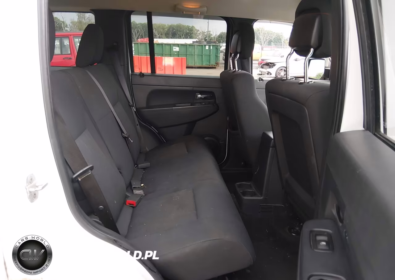 2012 Jeep Liberty Sport VIN:1C4PJMAK6CW140249 - 8